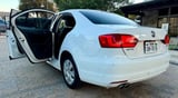 2012 Volkswagen Jetta - Preview 7