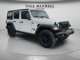 2021 Jeep Wrangler - Preview 3