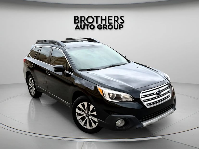 2017 Subaru Outback - Image 1
