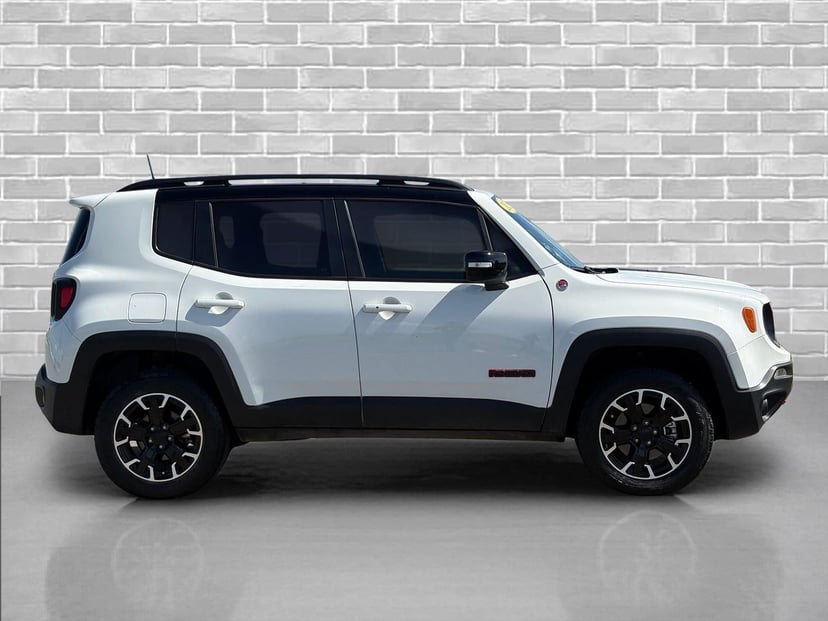 2023 Jeep Renegade - Image 1