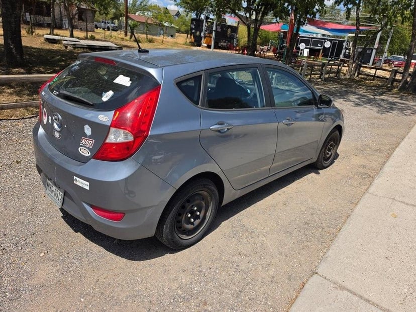 2017 Hyundai Accent - Image 2