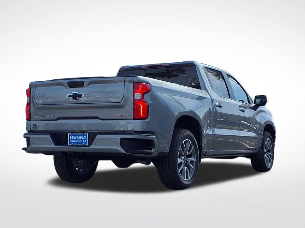2026 Chevrolet Silverado 1500 - Image 3