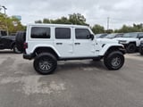 2025 Jeep Wrangler - Preview 10