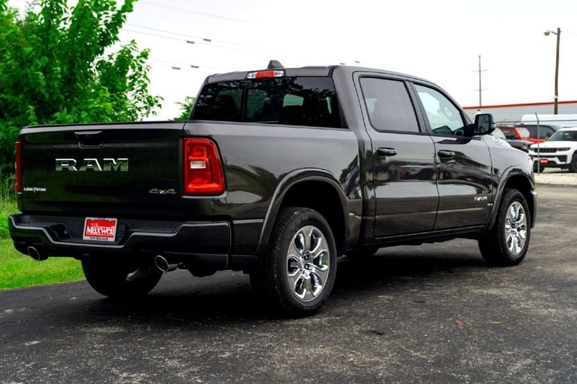 2026 Ram 1500 - Image 3