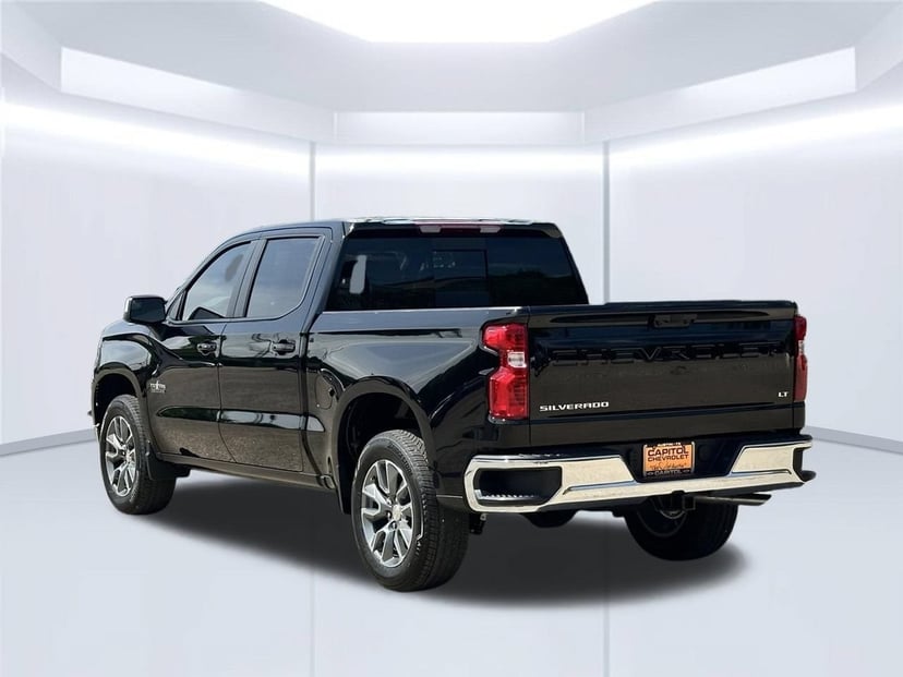 2026 Chevrolet Silverado 1500 - Image 2