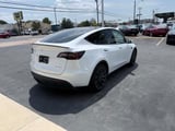 2022 Tesla Model Y - Preview 5