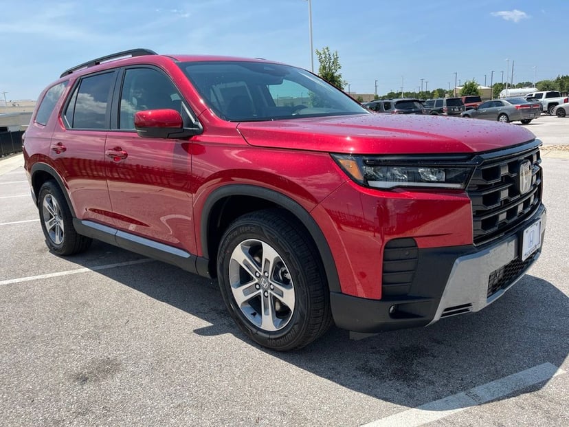 2026 Honda Pilot - Image 2
