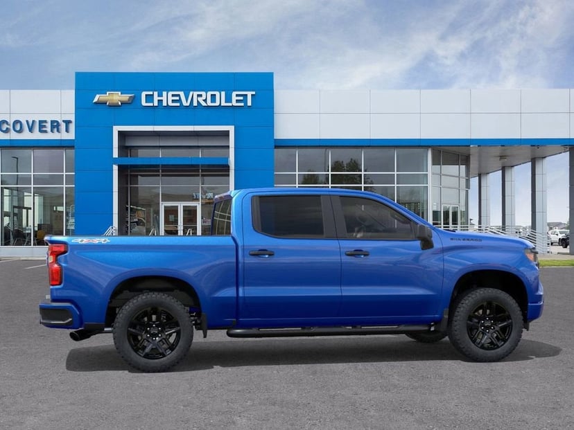 2026 Chevrolet Silverado 1500 - Image 2