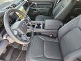 2026 Land Rover Defender - Preview 12