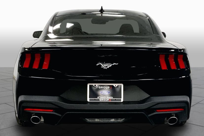 2026 Ford Mustang - Image 3