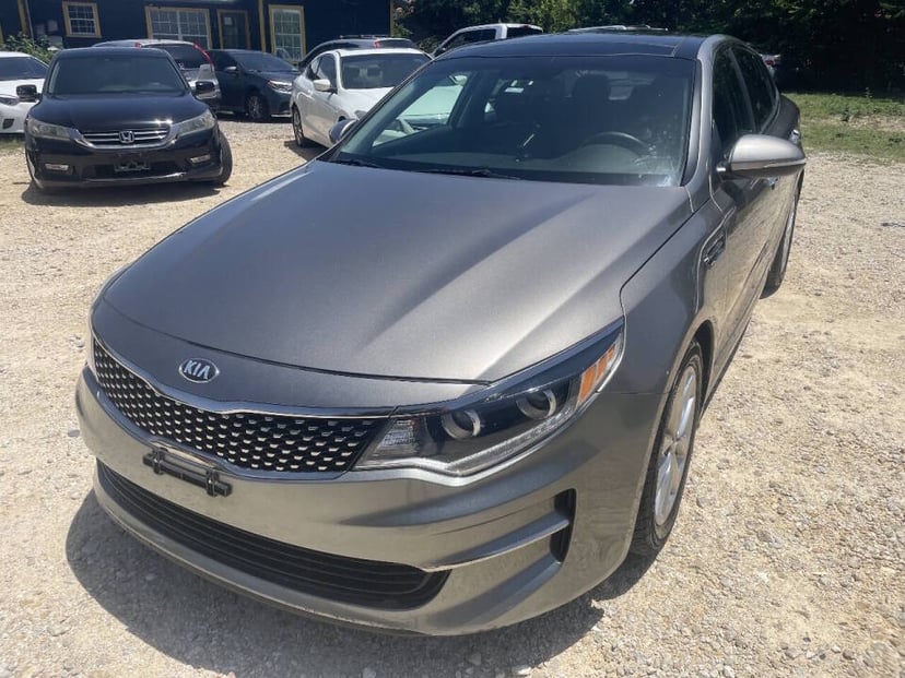 2016 Kia Optima - Image 1