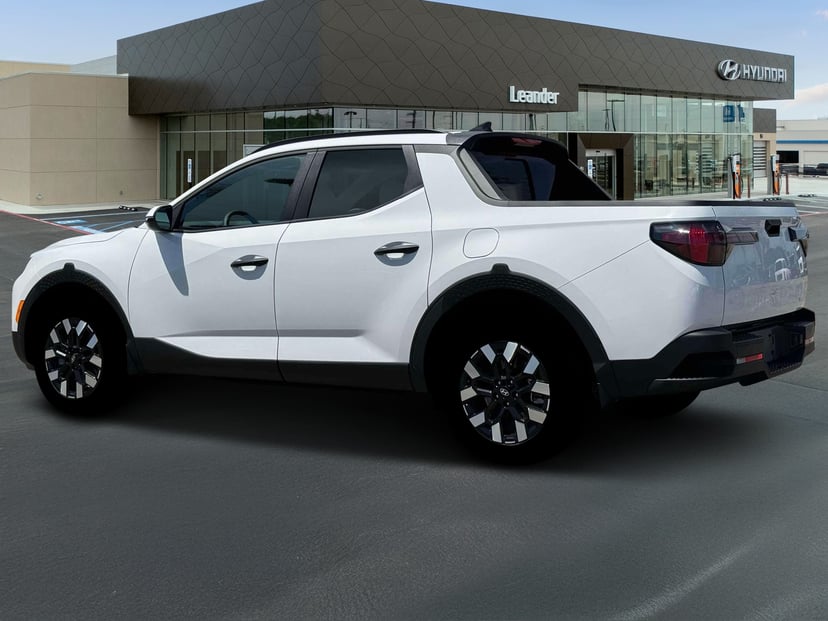 2026 Hyundai Santa Cruz - Image 2