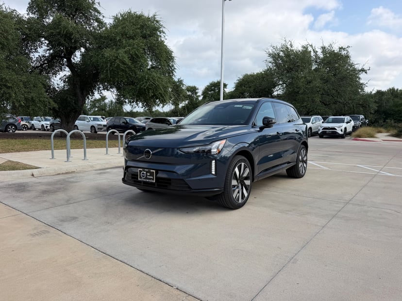 2026 Volvo EX90 - Image 1