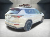 2026 Mitsubishi Outlander - Preview 5