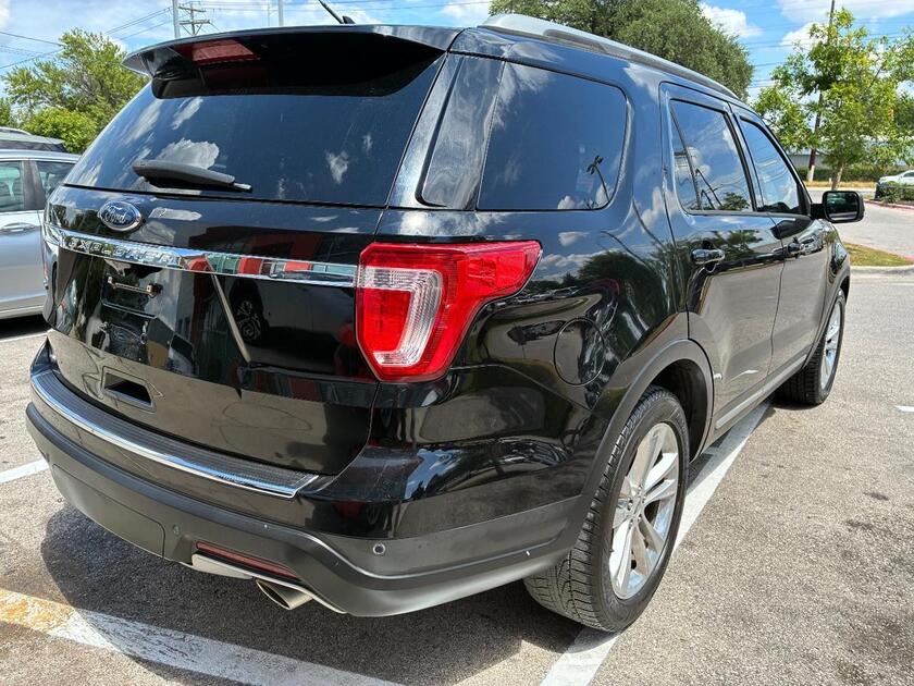 2018 Ford Explorer - Image 2
