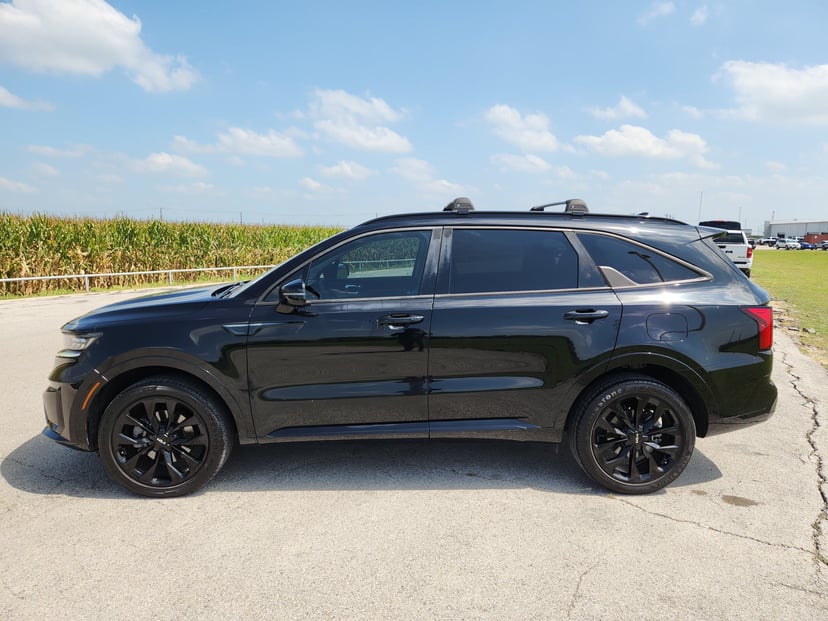 2022 Kia Sorento - Image 2