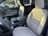 2026 Chevrolet Traverse - Preview 13