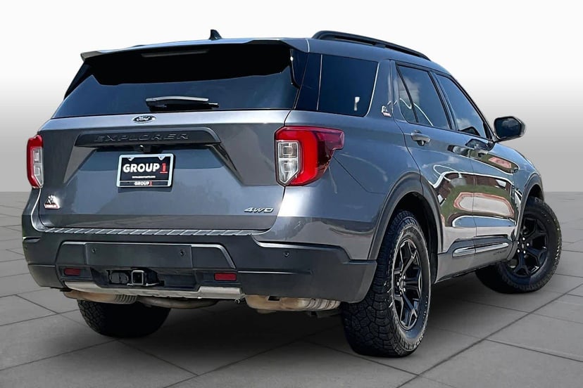 2022 Ford Explorer - Image 1