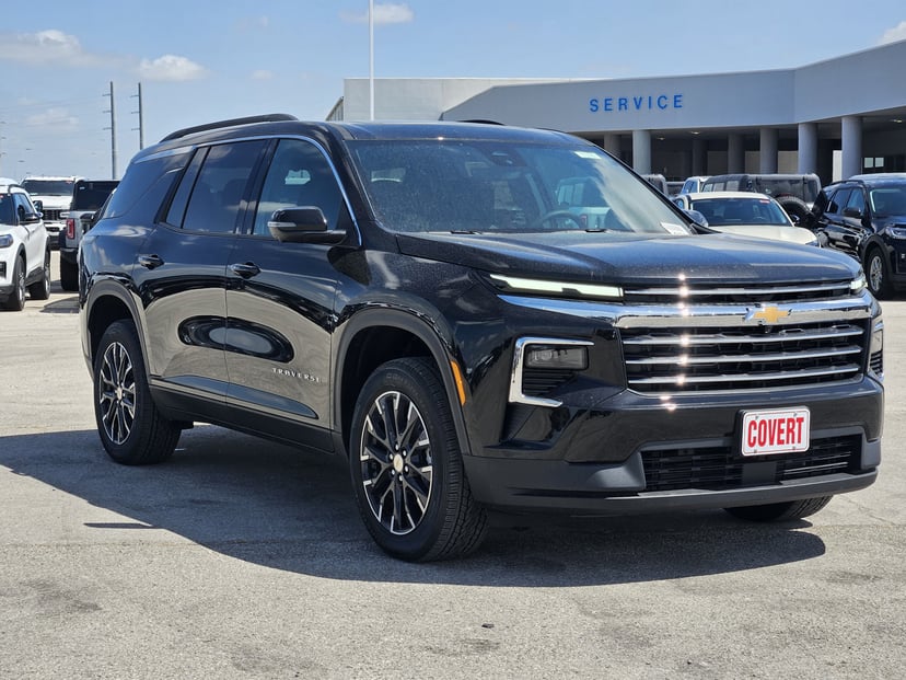 2026 Chevrolet Traverse - Image 2