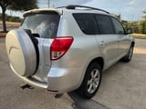 2007 Toyota RAV4 - Preview 7