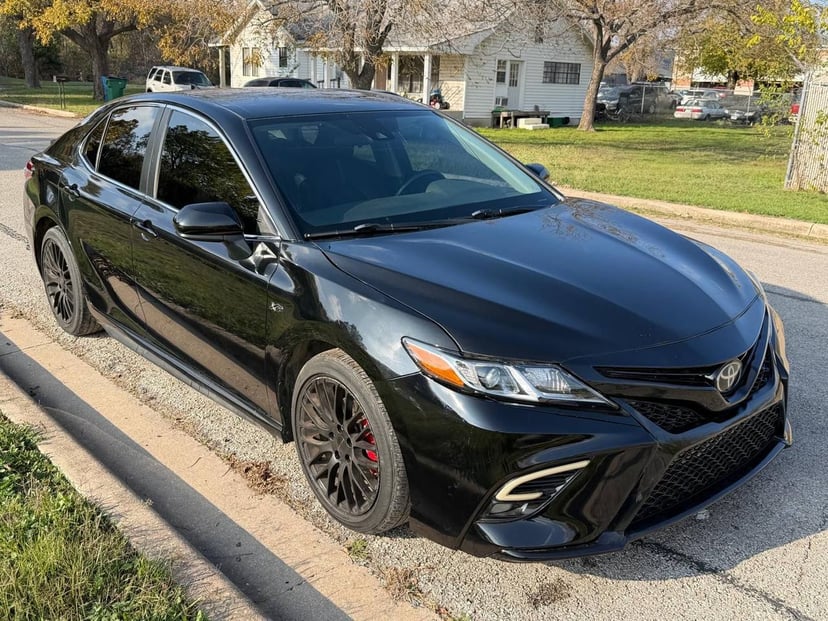 2020 Toyota Camry - Image 2