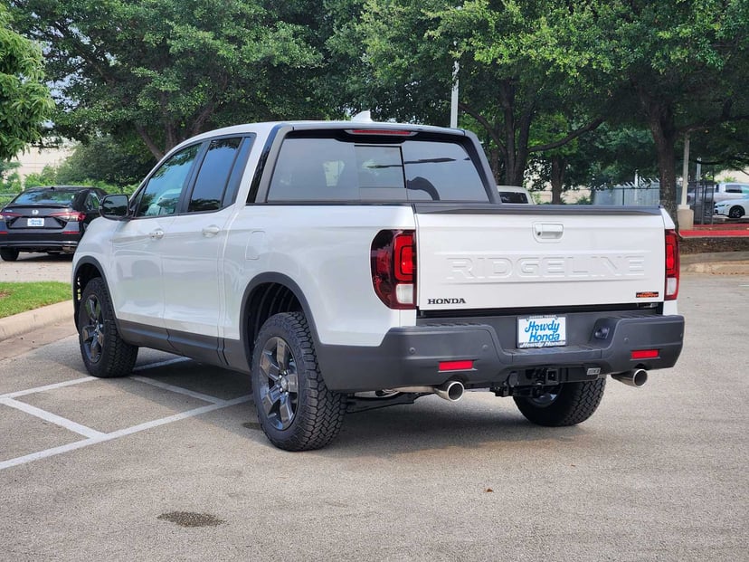2026 Honda Ridgeline - Image 3