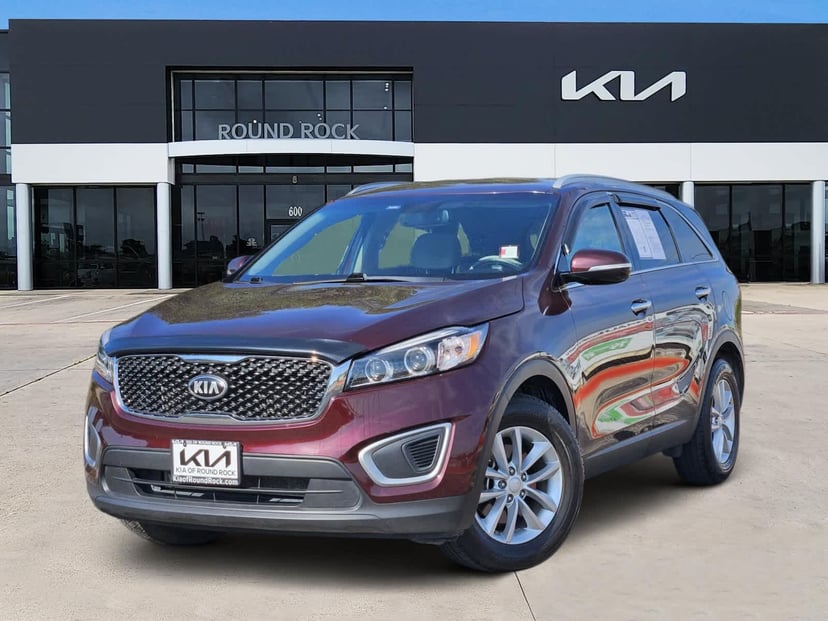 2017 Kia Sorento - Image 1