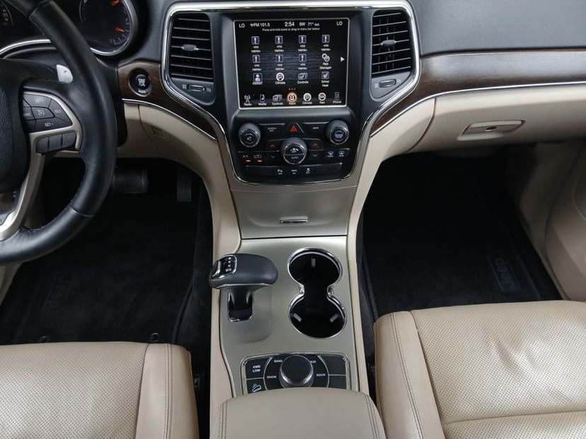 2015 Jeep Grand Cherokee - Image 3
