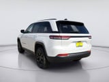 2026 Jeep Grand Cherokee - Preview 3