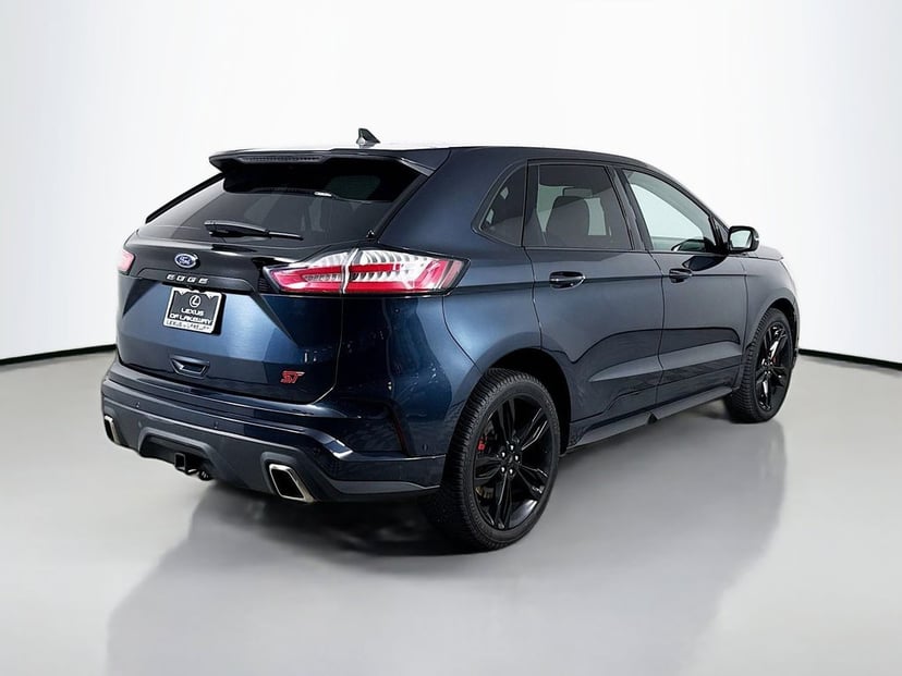 2022 Ford Edge - Image 3