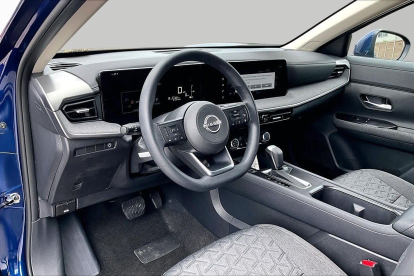 2025 Nissan Kicks MPV - Image 3