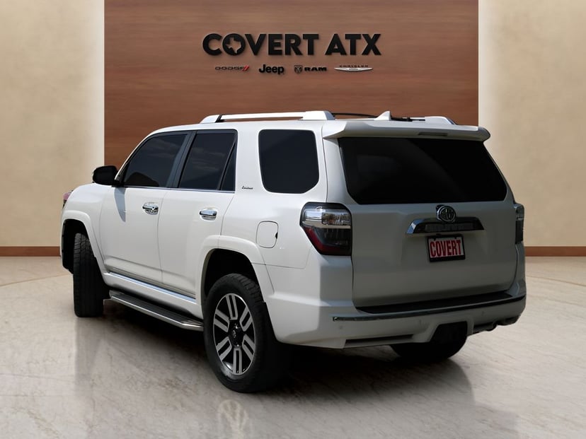 2022 Toyota 4runner - Image 2