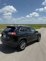 2019 Jeep Cherokee - Preview 2