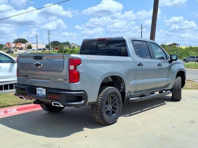 2026 Chevrolet Silverado 1500 - Image 3