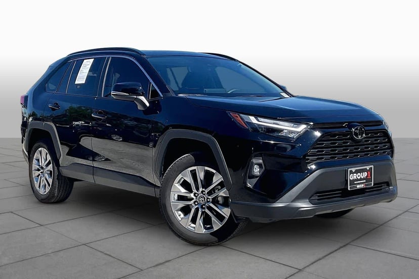 2025 Toyota RAV4 - Image 1