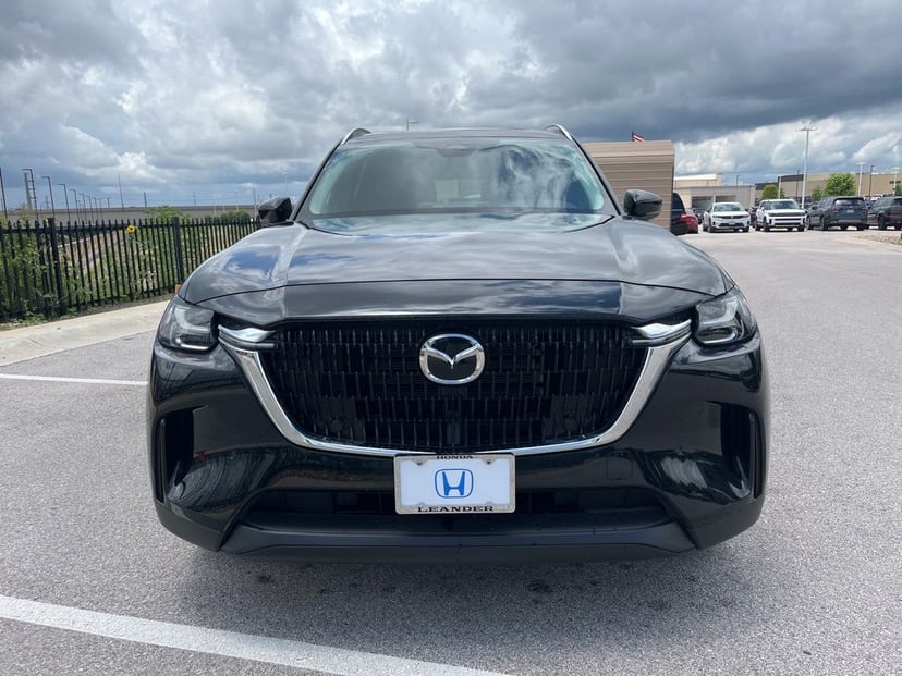 2025 Mazda CX-90 - Image 3