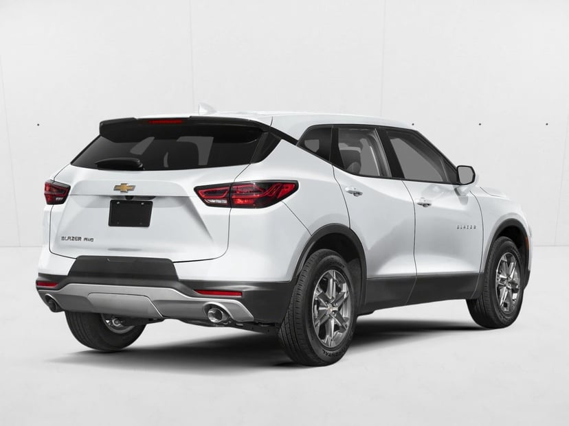 2026 Chevrolet Blazer - Image 2