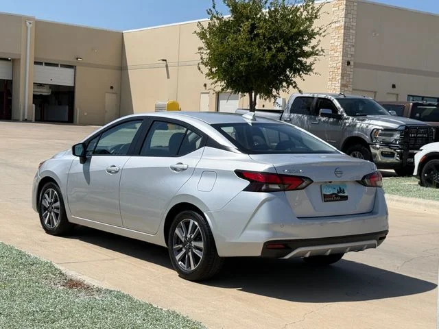 2024 Nissan Versa - Image 2