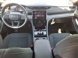 2026 Jeep Grand Cherokee - Preview 11