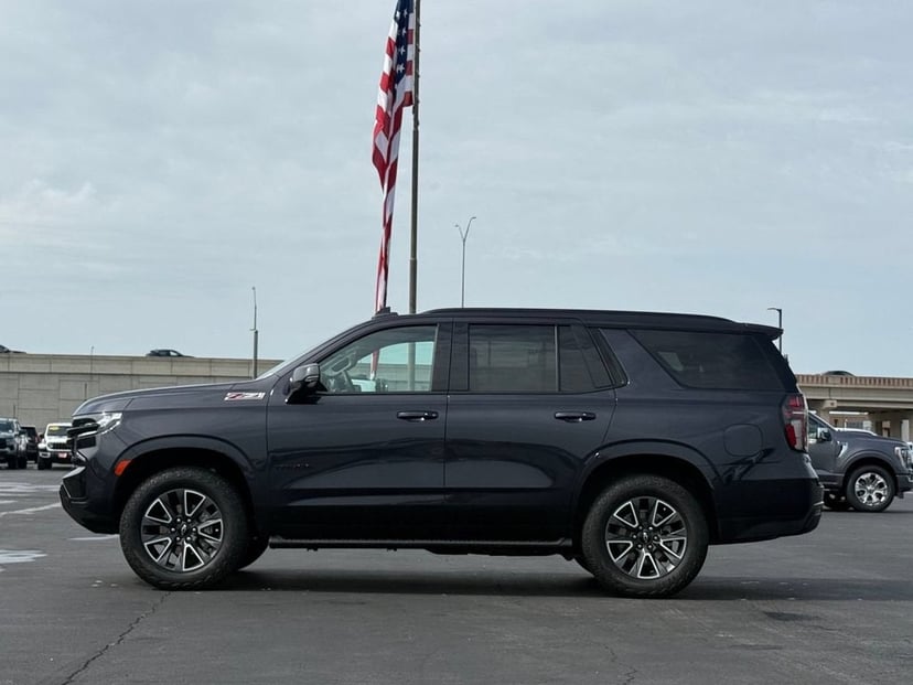 2024 Chevrolet Tahoe - Image 2
