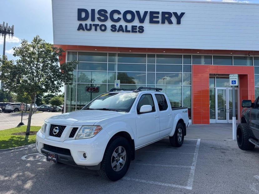 2012 Nissan Frontier - Image 1