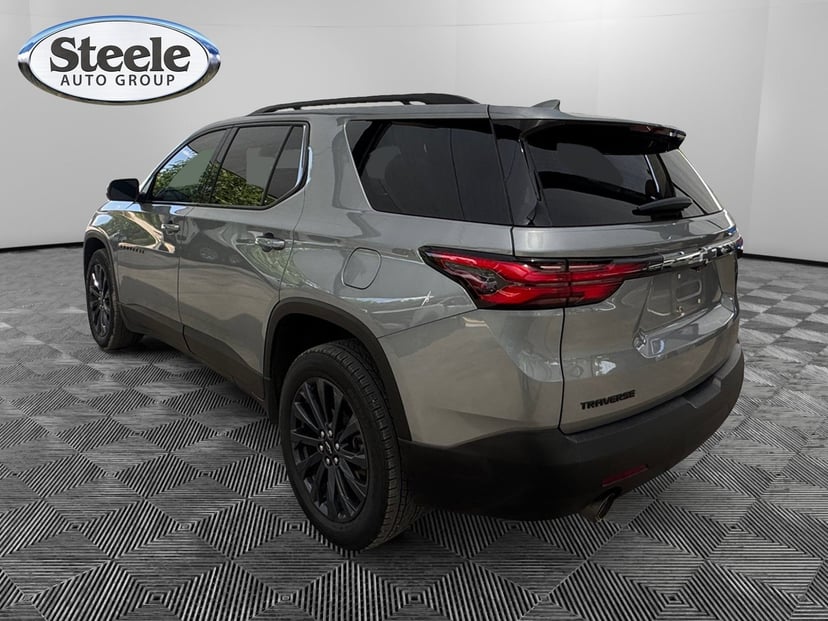 2023 Chevrolet Traverse - Image 3