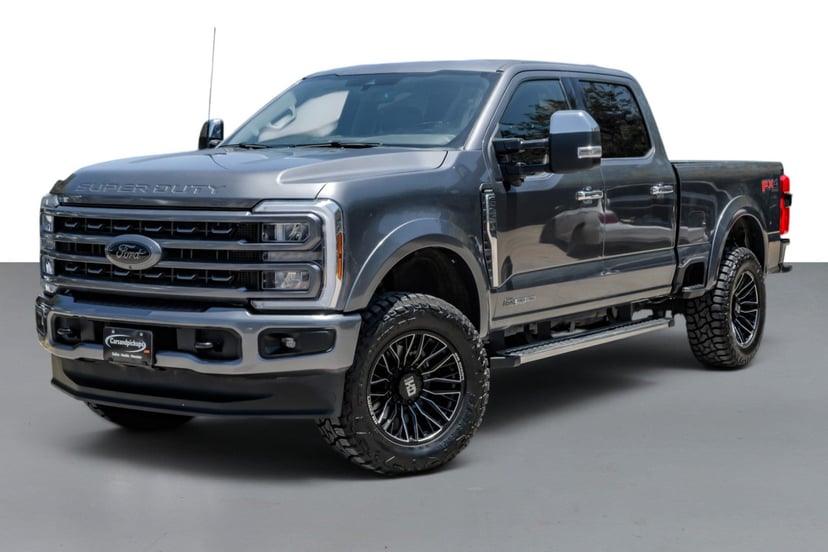 2025 Ford F-250 - Image 1