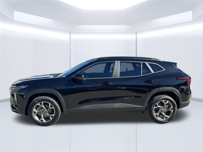 2026 Chevrolet Trax - Image 1