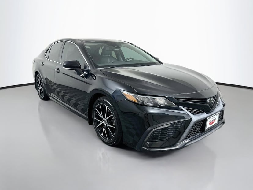 2023 Toyota Camry - Image 1