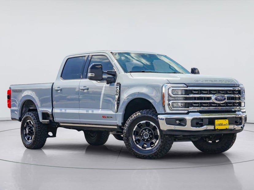 2025 Ford F-250 - Image 1