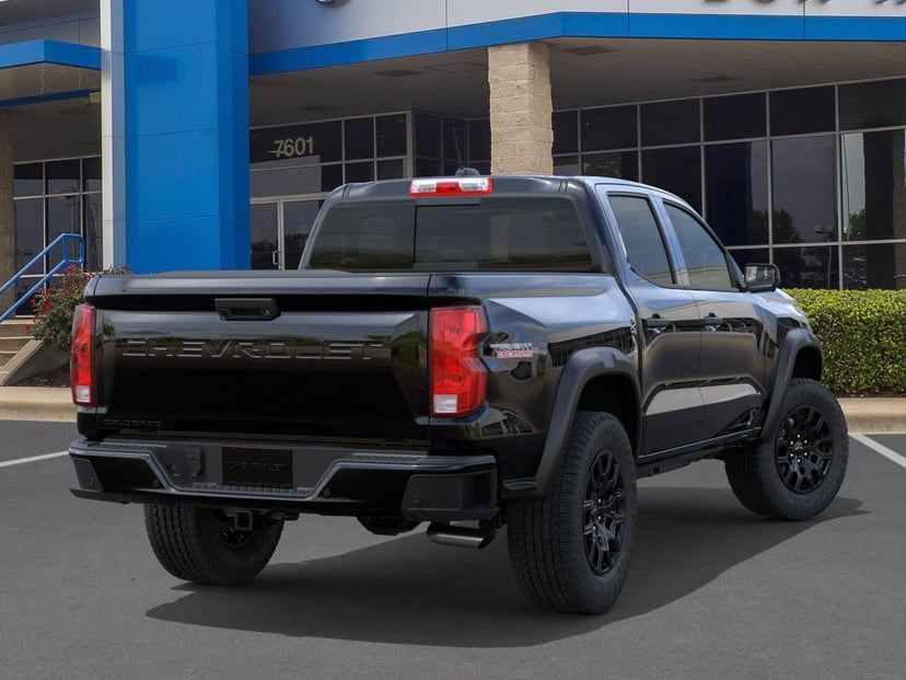 2026 Chevrolet Colorado - Image 2