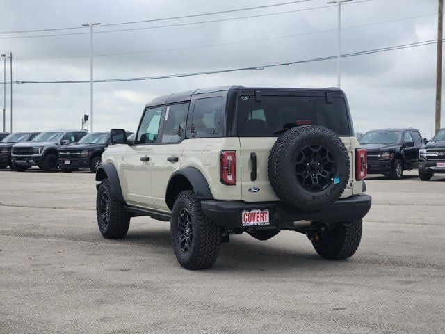 2026 Ford Bronco - Image 3