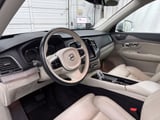 2021 Volvo XC90 - Preview 13