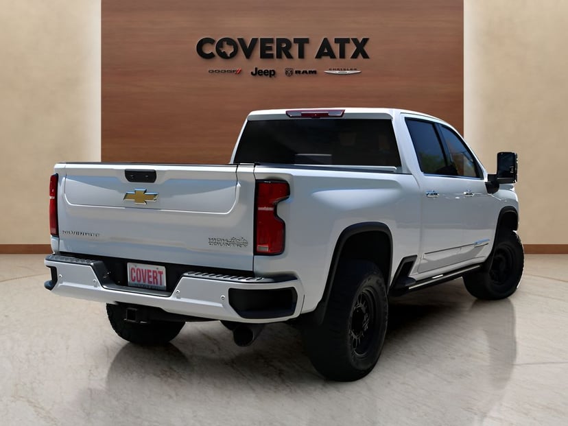 2025 Chevrolet Silverado - Image 3